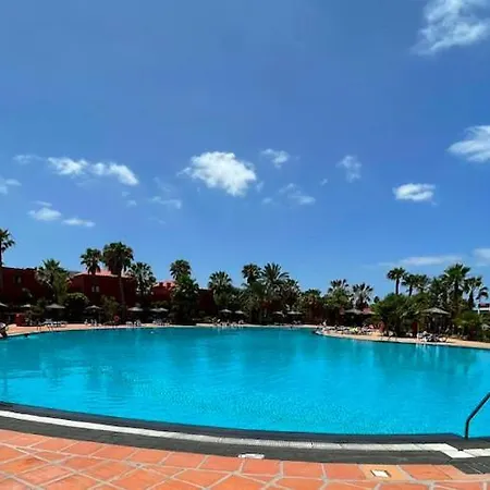 Casa Cayenne - Stylish With Ocean/dune View Apartment Corralejo